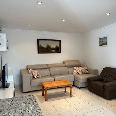 Apartamentos En La Villa Con El Territorio Comun En Κάλπε Εξωτερικό φωτογραφία